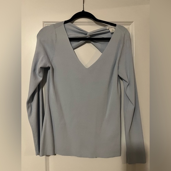 Club Monaco women’s top - Picture 1 of 4